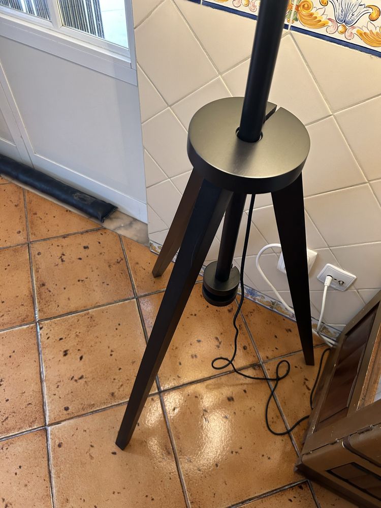 Candeeiro Preto estilo IKEA