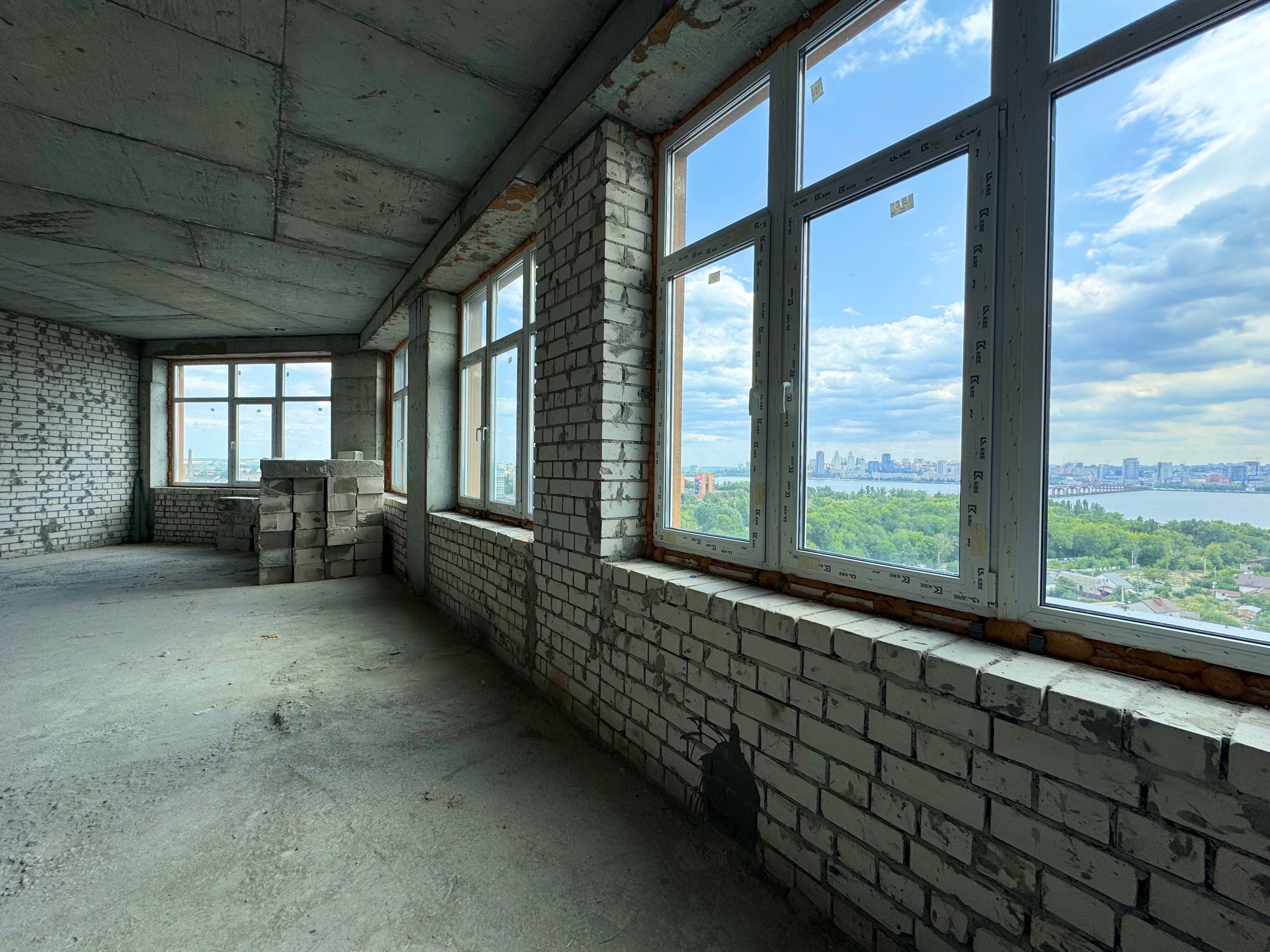 Продам ЖК Воронцовский 3 ком квартиру, новострой левый берег Воронцова