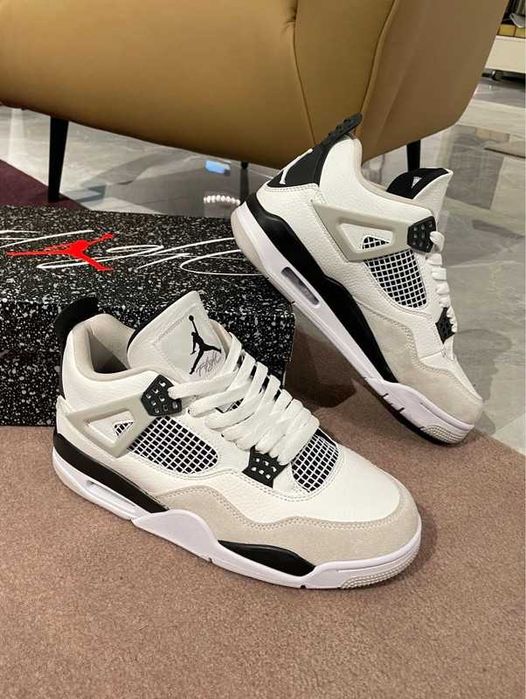 Buty meskie Mokasyny Jordan_4_Retro_military_black R.37.5