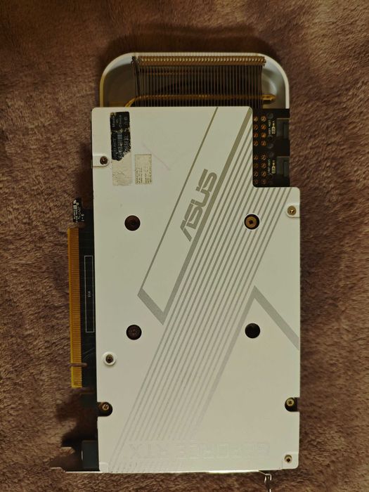 біла rtx 3060 ti