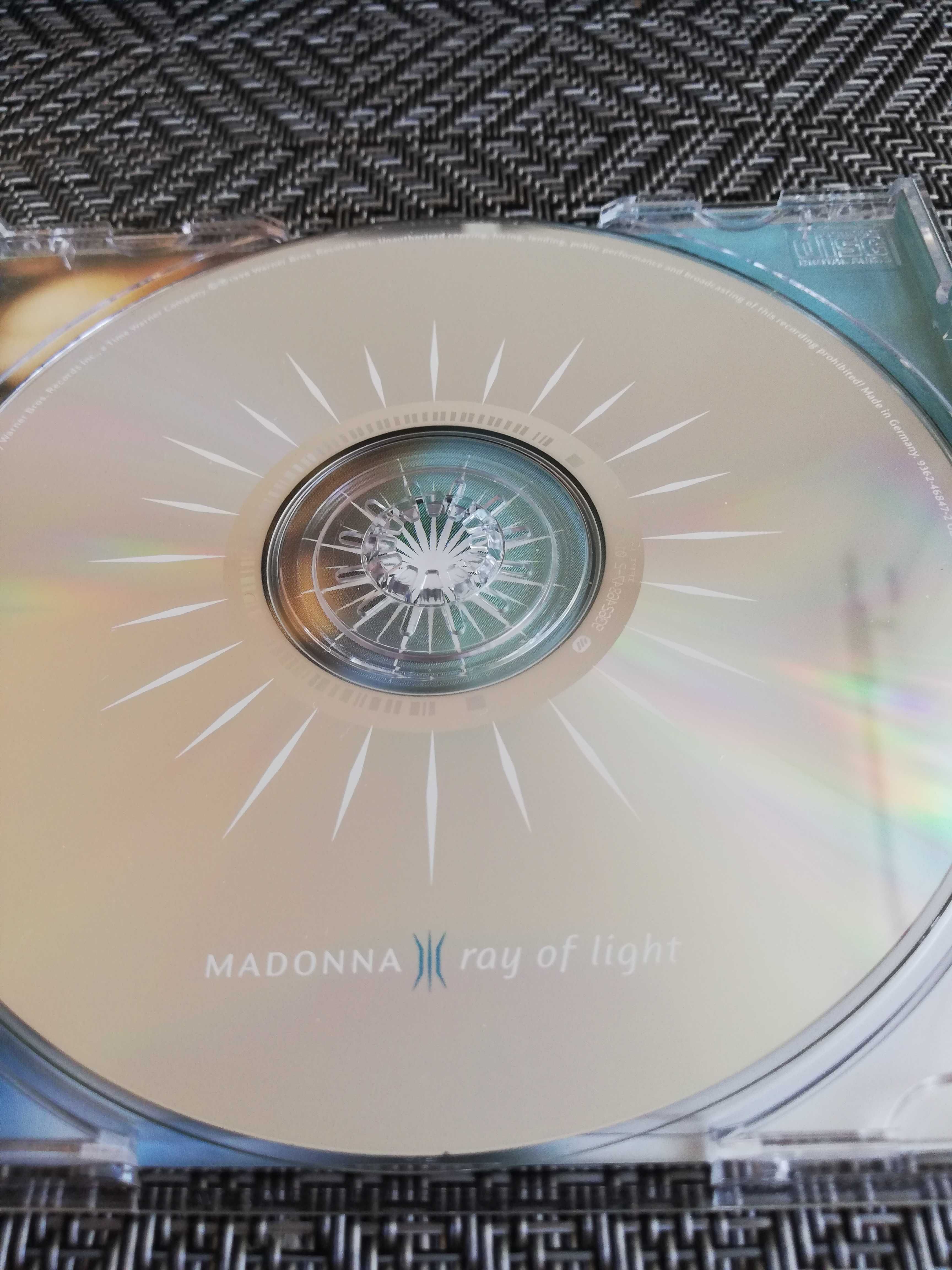 Madonna Ray of light - audio CD - stan idealny