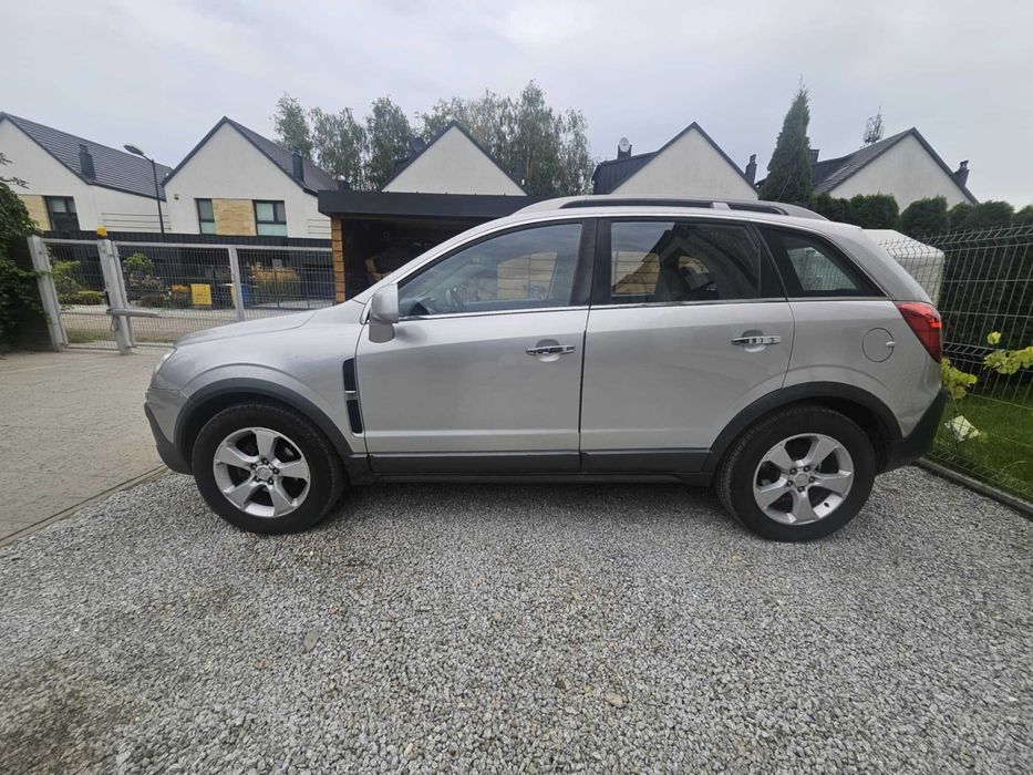 Opel Antara 2.0 CDTI 4x4 bogate wyposażenie, świetny stan, serwisowany