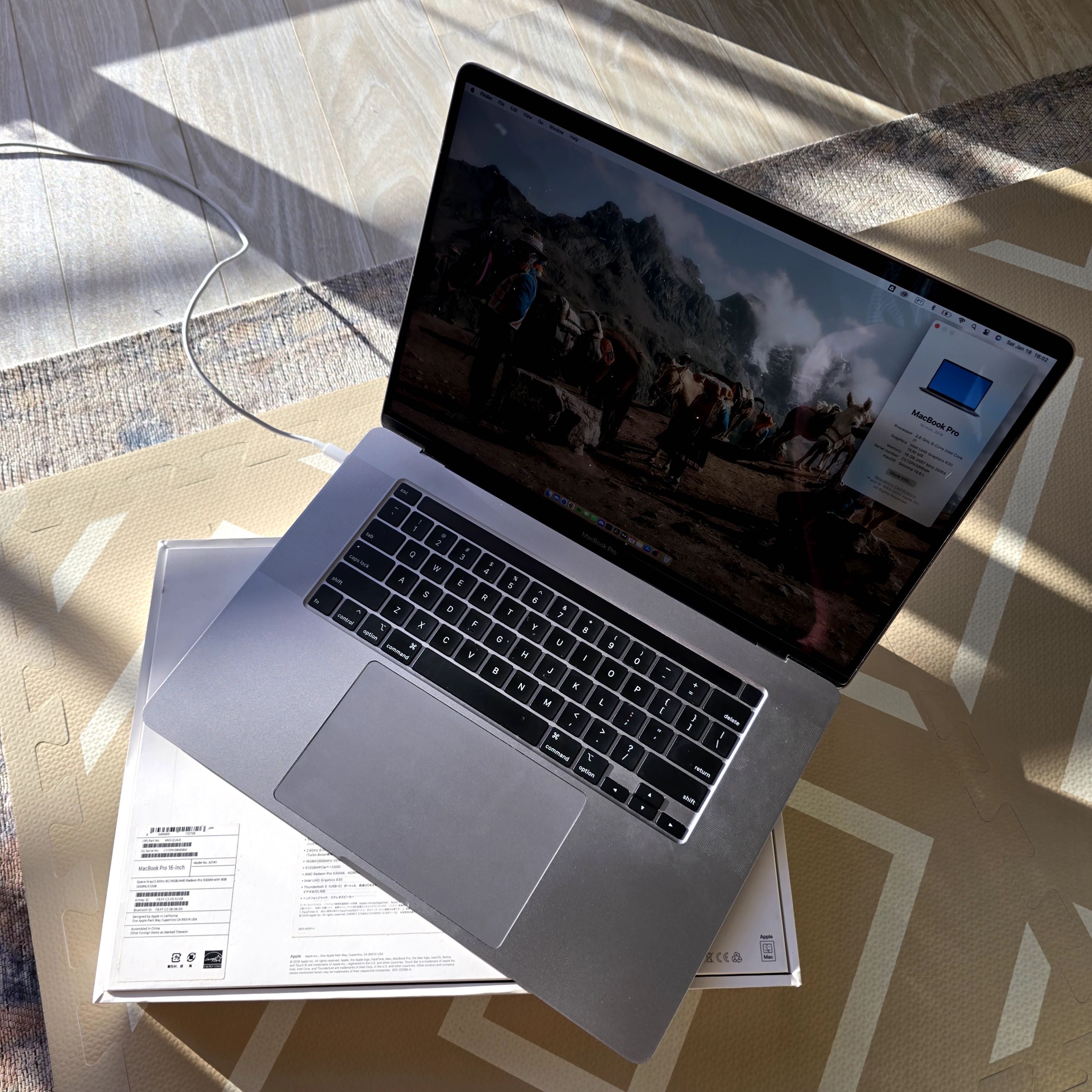 MacBook Pro 16” (2020, modelo 2019 Intel)