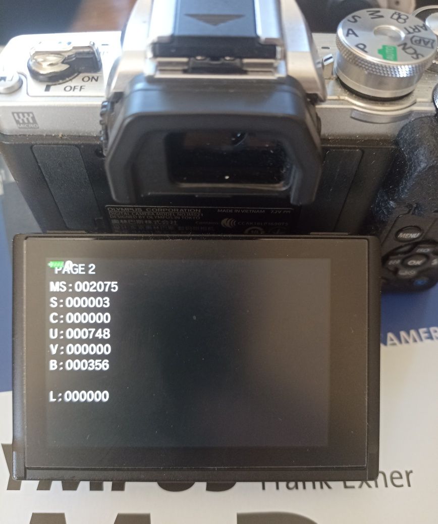 Olympus OM-D E-M10 Mark IV