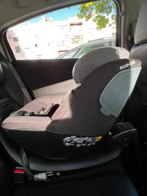 MAXICOSI Mica 360 + BASE ISOFIX FamilyFix 360