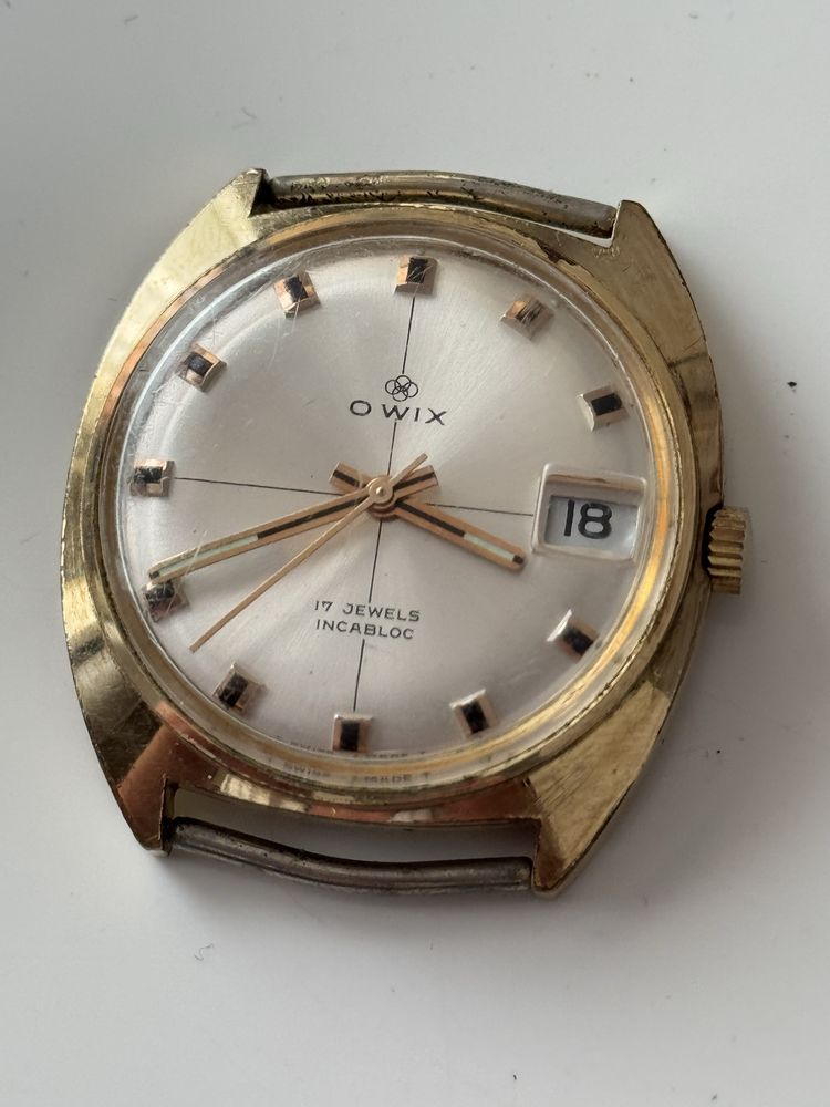 Zegarek Owix Swiss made, 17jewels, zlocony, wymiary 35.5/38mm, sprawny