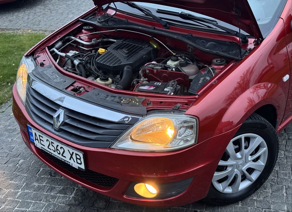 Продам Renault Logan MCV 2012