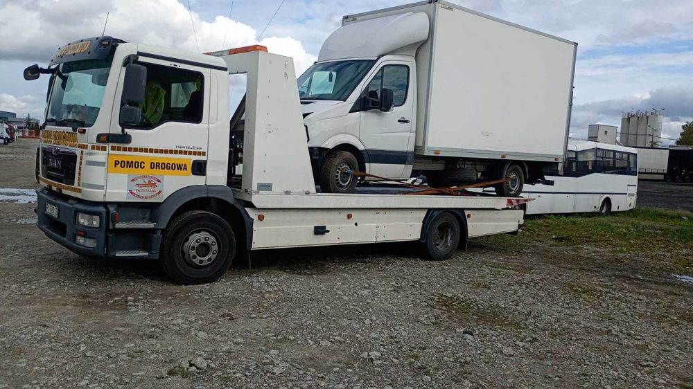 Laweta Poznań Holowanie Poznań Osobowe Dostawcze Ciężarowe Maszyny