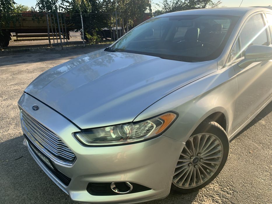 Продам автомобиль ford fusion Titanium