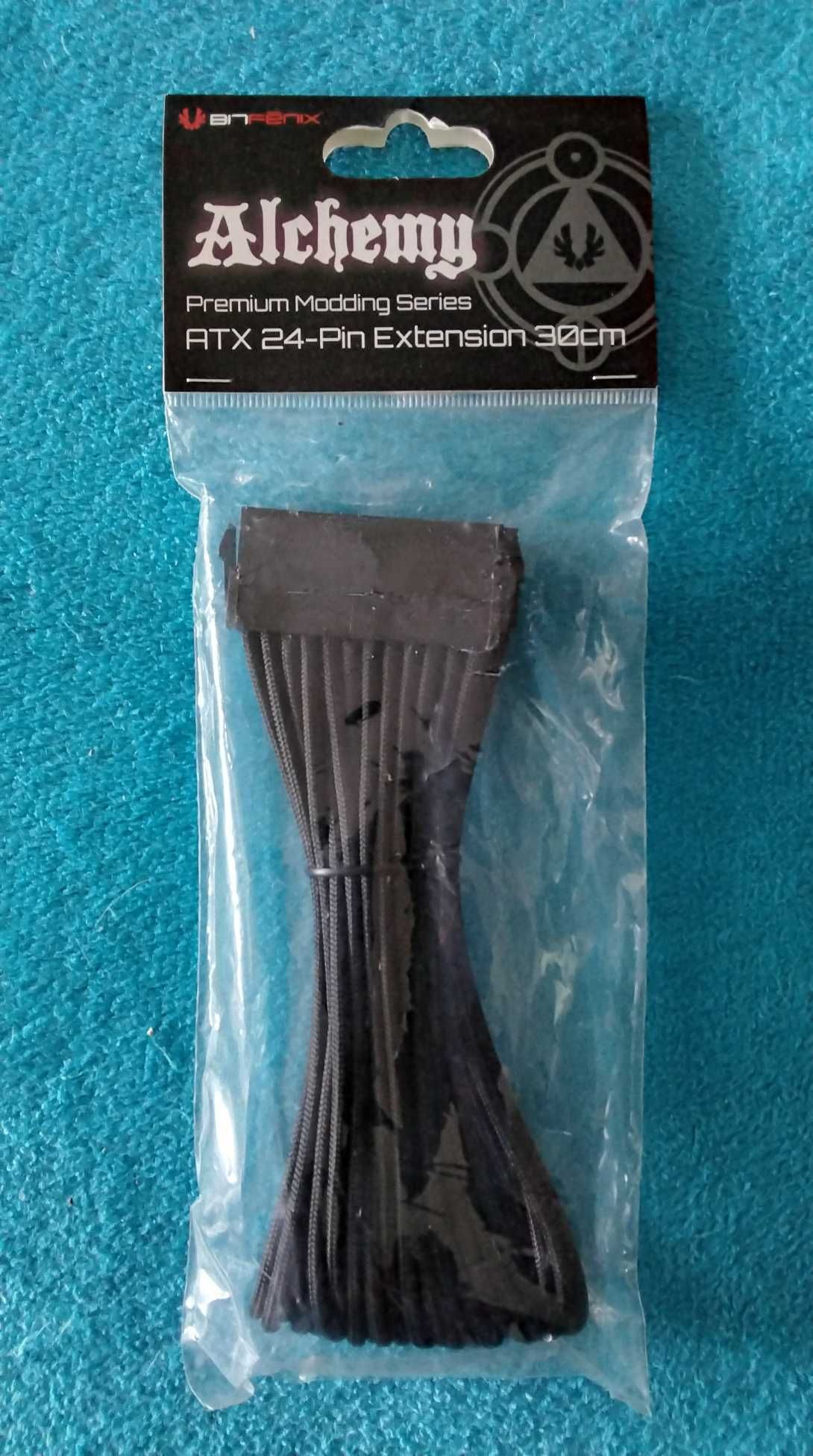 Extensão 24-Pin ATX Alchemy Sleeved Black da BitFenix