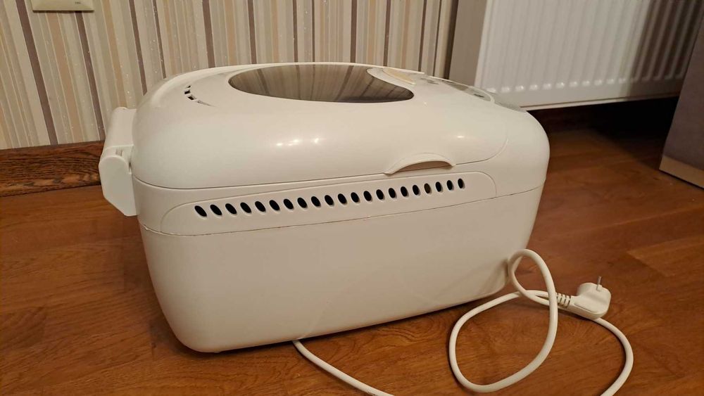 Хлібопічка німецька б/в