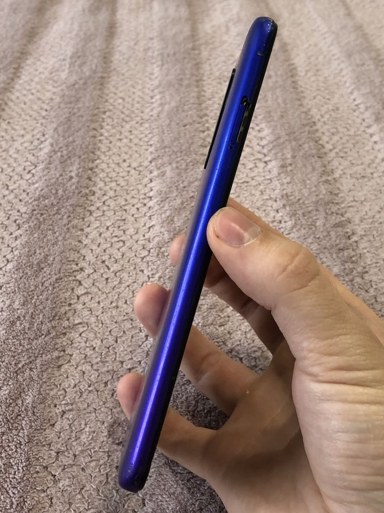 Телефон Xiaomi Redmi 9