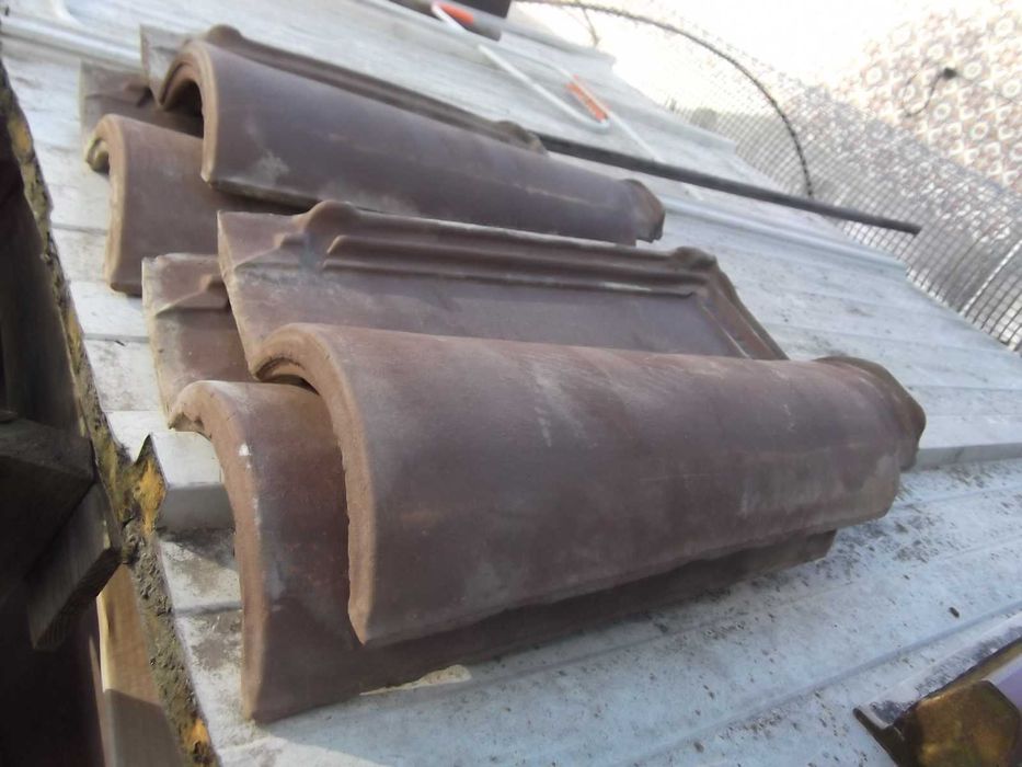 Telhas Sol modelo exclusivo Luso Ceram únicas quatro unidades