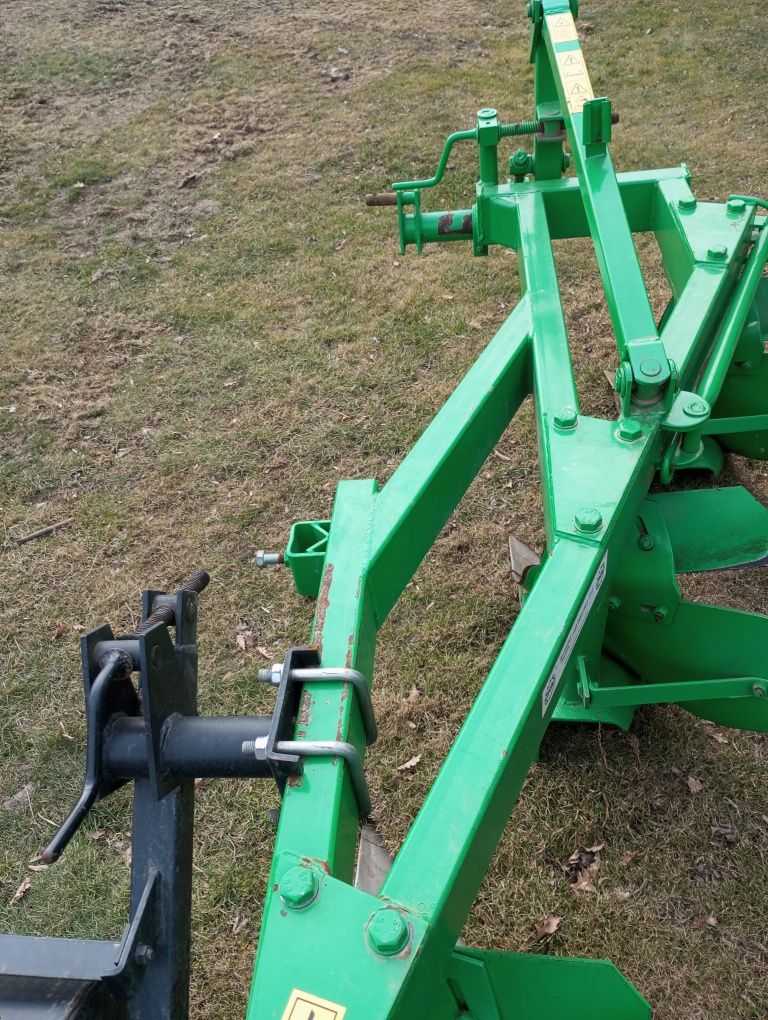 Pług 3 skibowy duży