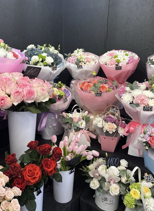 Продам квітковий магазин у ЦЕНТРІ Києва - готовий бізнес