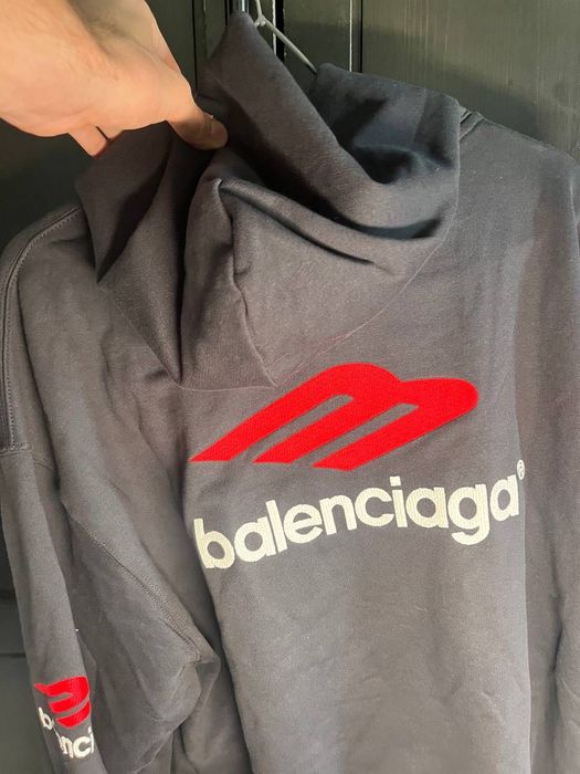 Balenciaga 3B Hoodie!