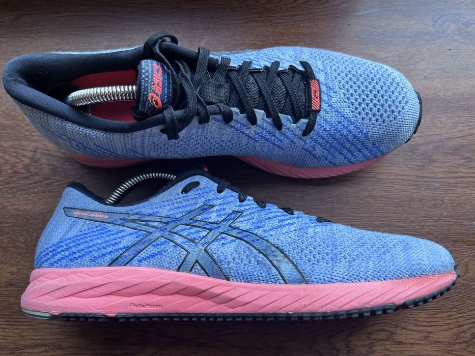 Бегові 40 розмір кросівки Asics