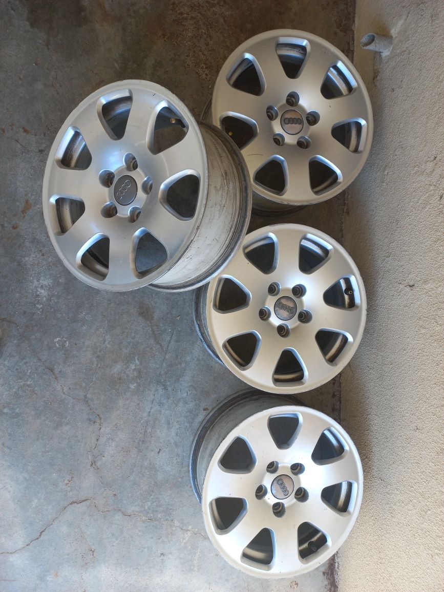 Jantes audi 15 furação 5×112