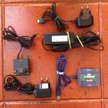 Telemóveis, adaptadores, carregadores, transformadores, auriculares