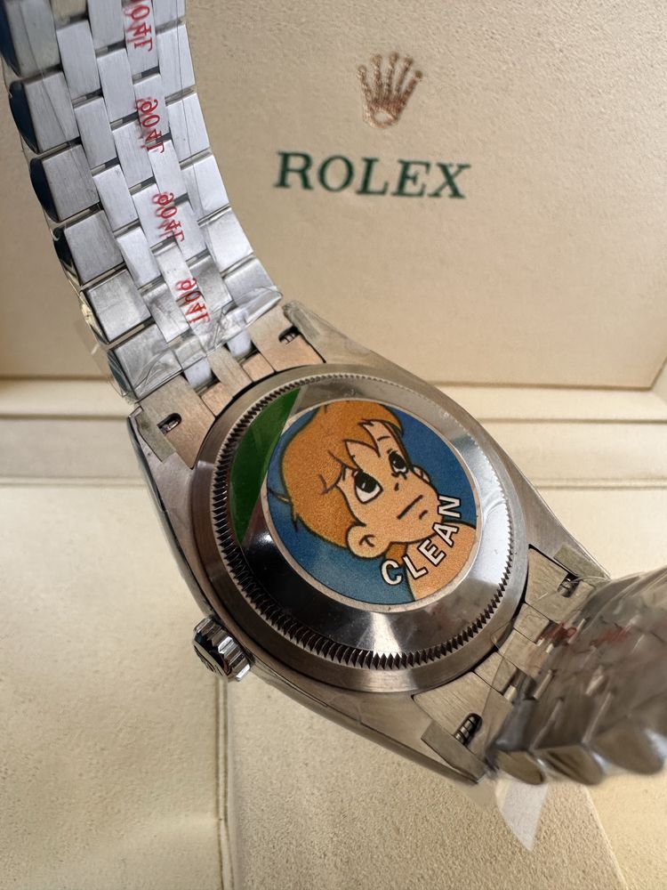 Rolex Datejust Silver dial, 36 mm, Oystersteel Cal.3235 Clean