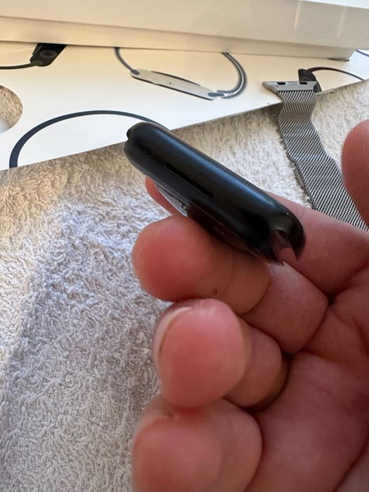 Apple Watch Series 8 (45 мм, Алюминий, GPS) Аккумулятор 100%