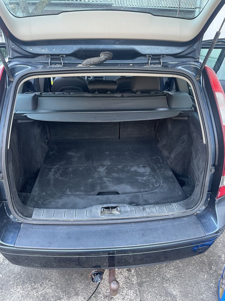 Volvo v50 1.8 бензин