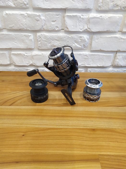 Kołowrotek Robinson feeder DUAL MG