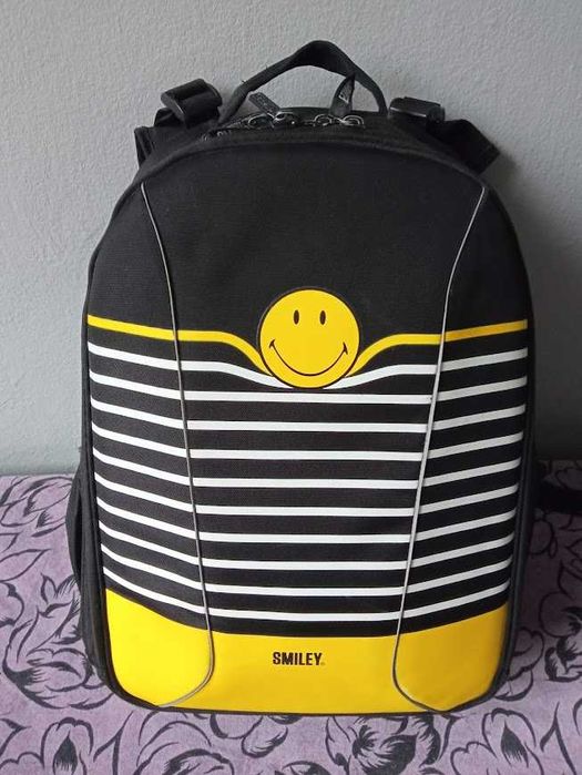 Plecak szkolny HERLITZ Be.Bag Airgo SMILEY plus GRATIS