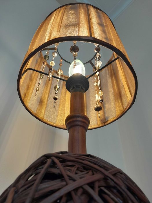 Candeeiros restaurados e reinventados