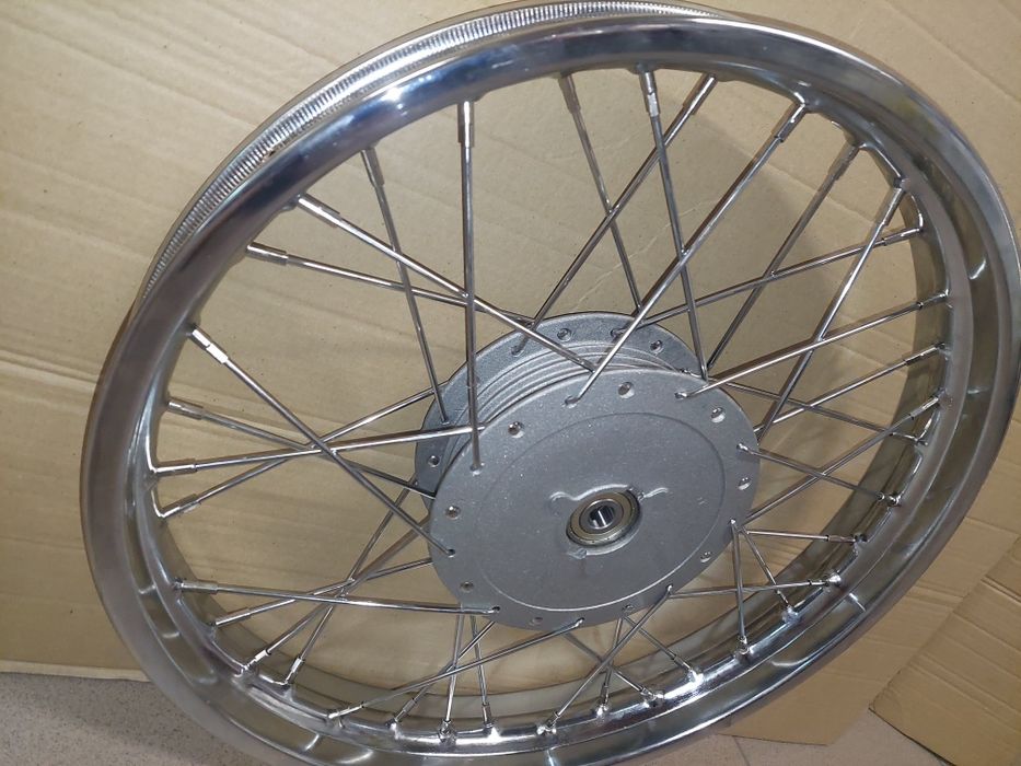 Odrestaurowane po renowacji kolo przod wsk125/175 NOWE!