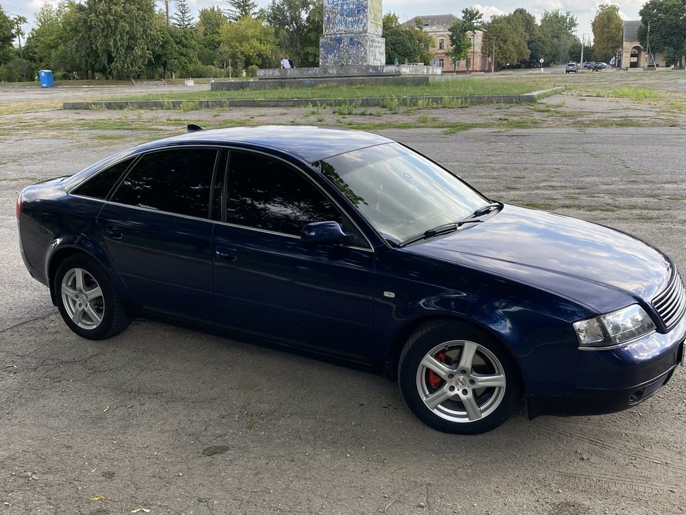 Продам ауди а6 с5 технічно справна, повністю обслужена.