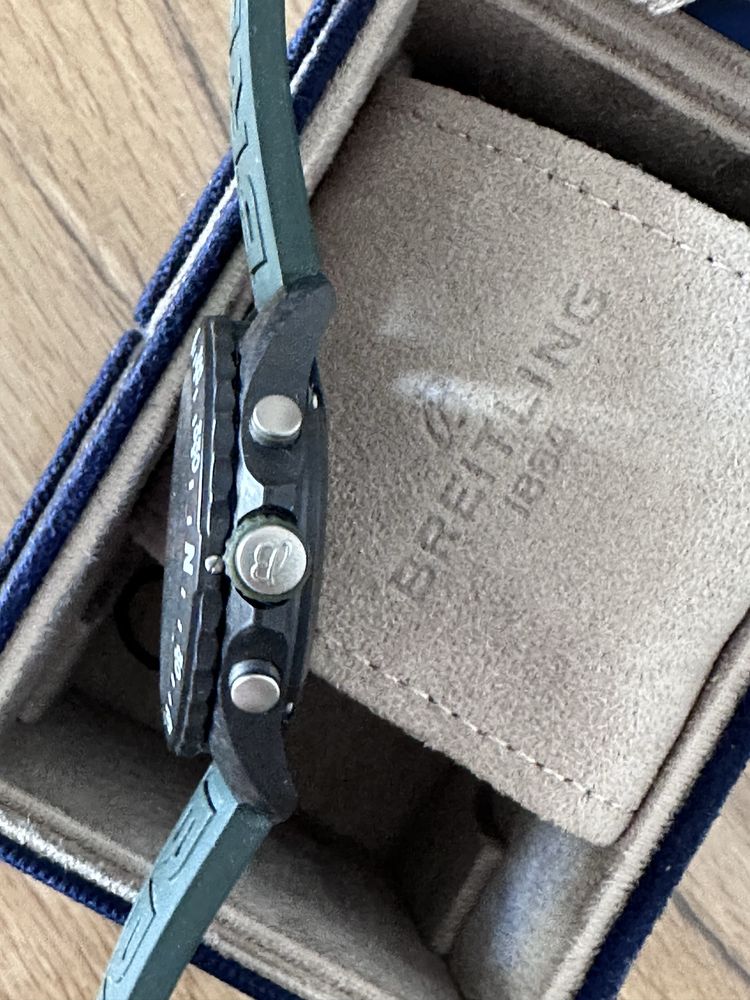 Продам Breitling Endurance Pro X82310D31B1S1