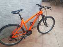 Bicicleta roda 26 rockrider tudo a funcionar