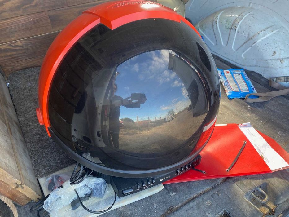 TV vintage Philips Space Helmet 14GR1220/10B  Discoverer retrô