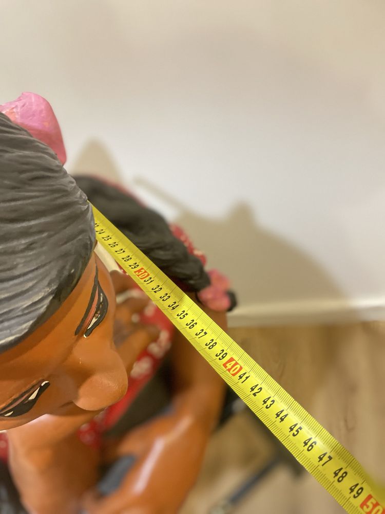 Boneca namoradeira em barro tamanho real
