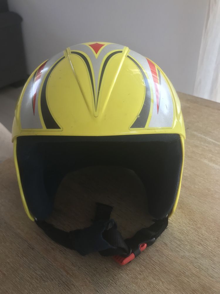 Kask narciarski dziecięcy r. 55/56