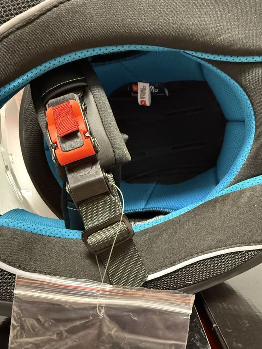 Мото шолом MT Stinger 2