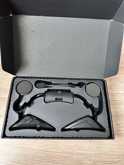 Bluetooth-коммуникации Sena SRL для мотоциклетного шлема Shoei Neotec