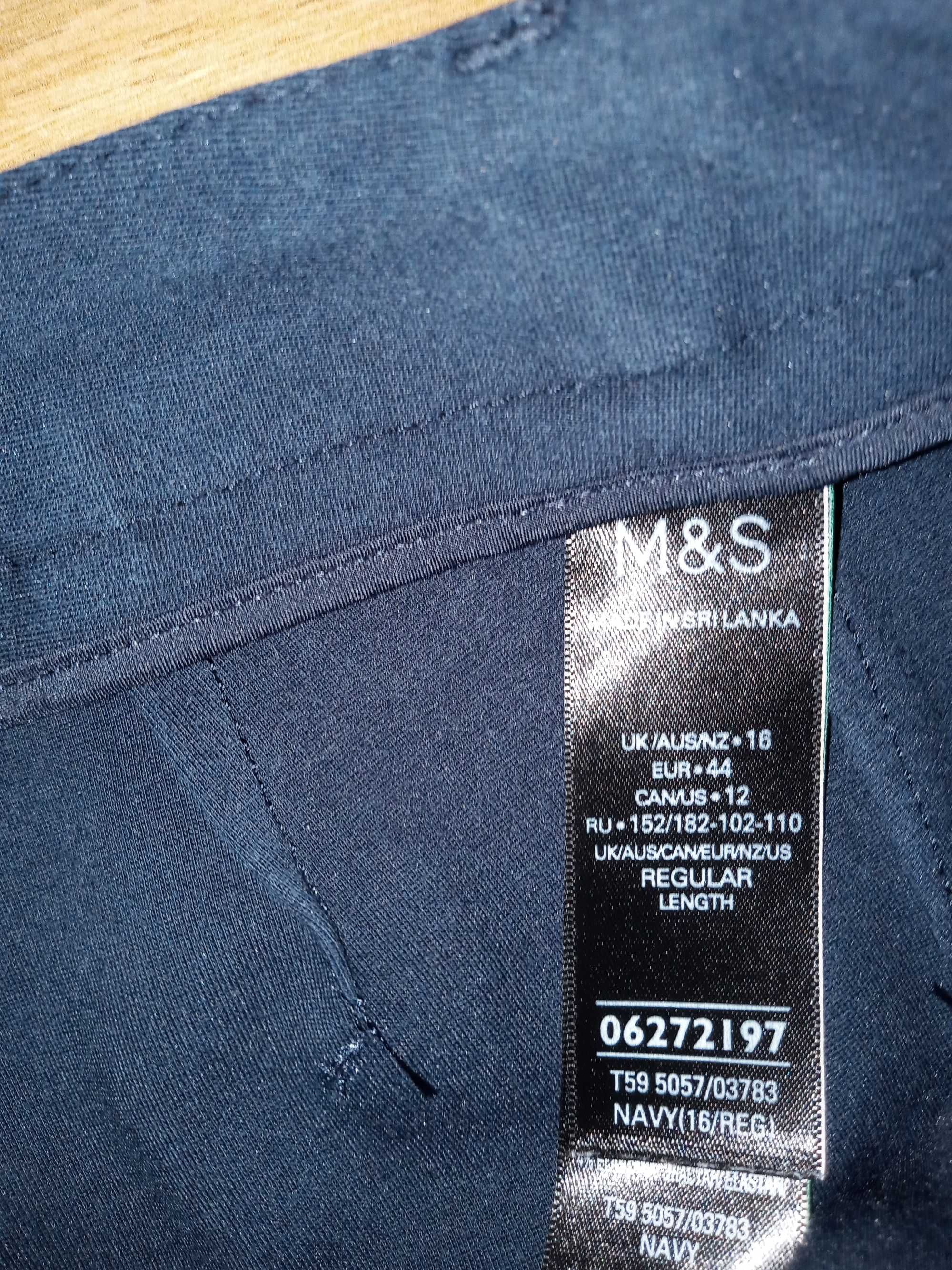 Spodnie M&S eleganckie r42/44 granatowe