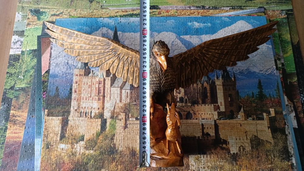 Дерев'яний орел.