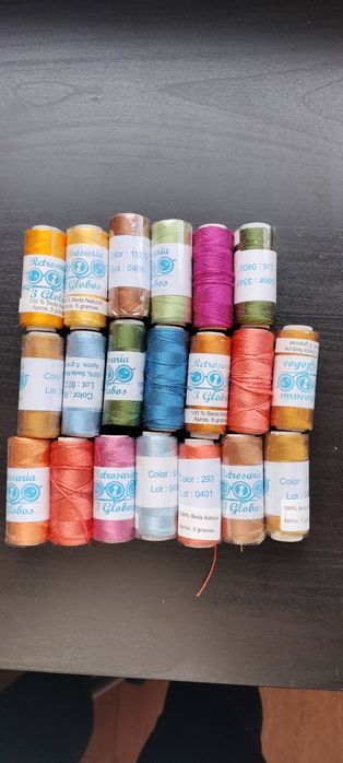 Linhas de costura em ceda natural