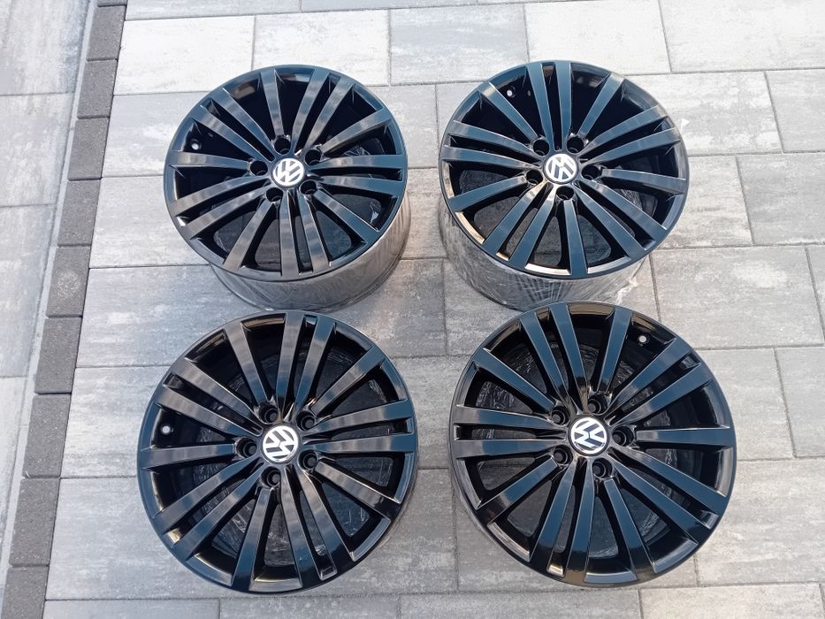 Oryginalne alufelgi VW 17" ET47 5x112 3AA601025G