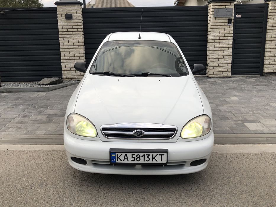 Daewoo Lanos 1.5 бензин 2011