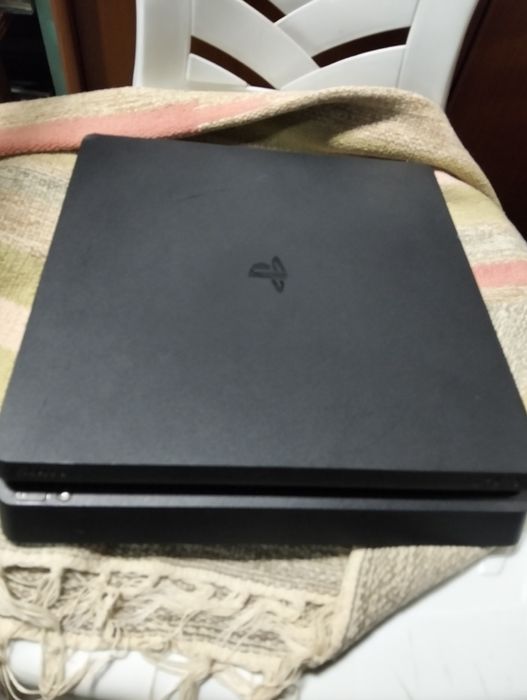PlayStation 4 Slim 500 gb