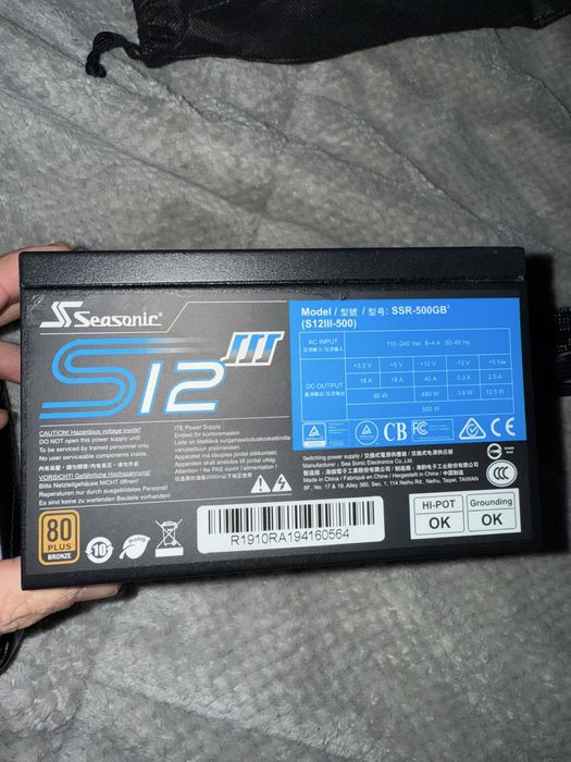 Vendo Fonte de alimentacao Seasonic S 12  500w 80 Plus Bronze
