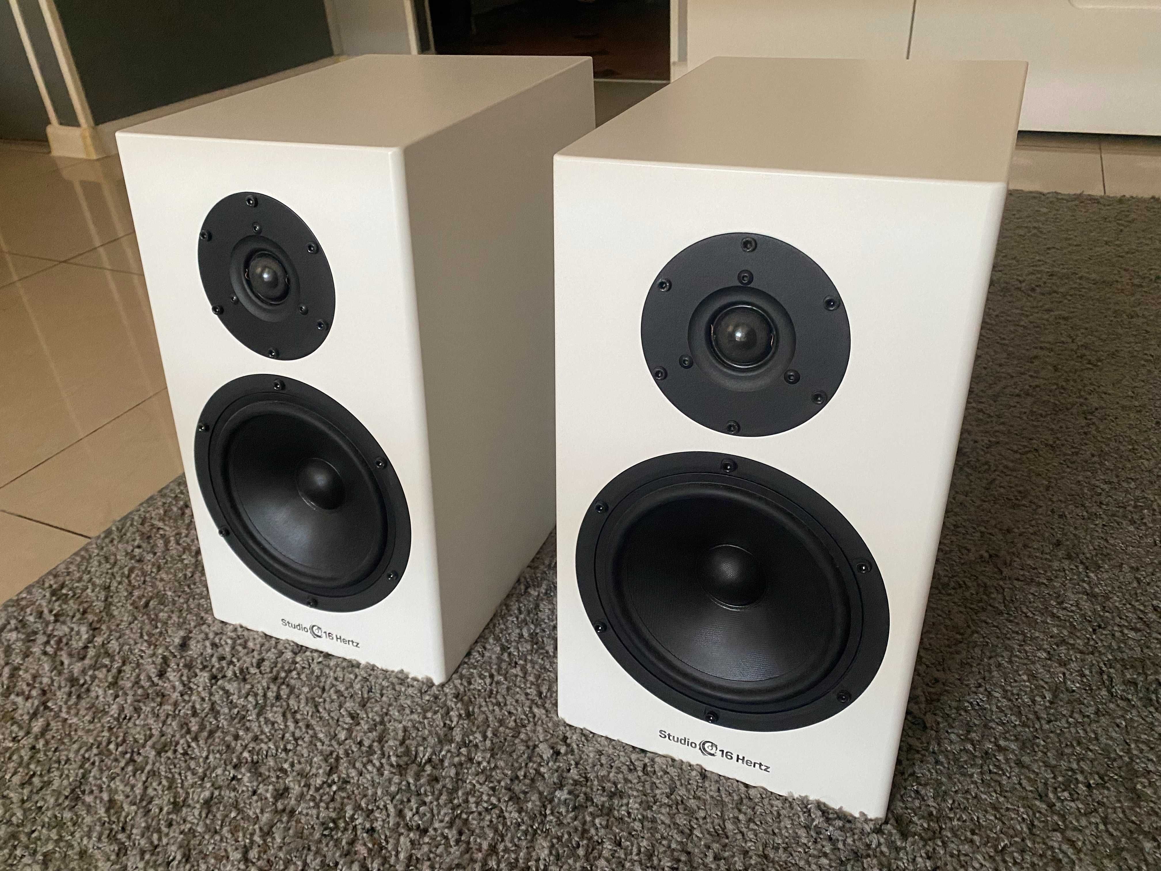 Studio 16 Hertz Canto Grand New Signature