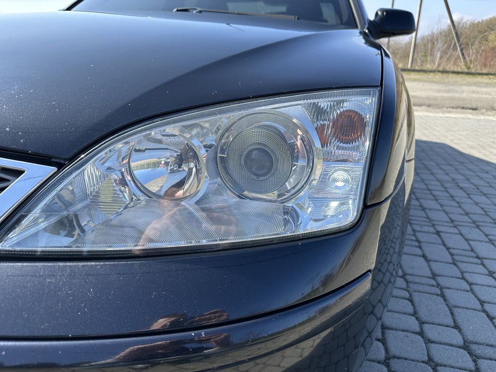 Ford Mondeo MK3 | 2.0 бензин