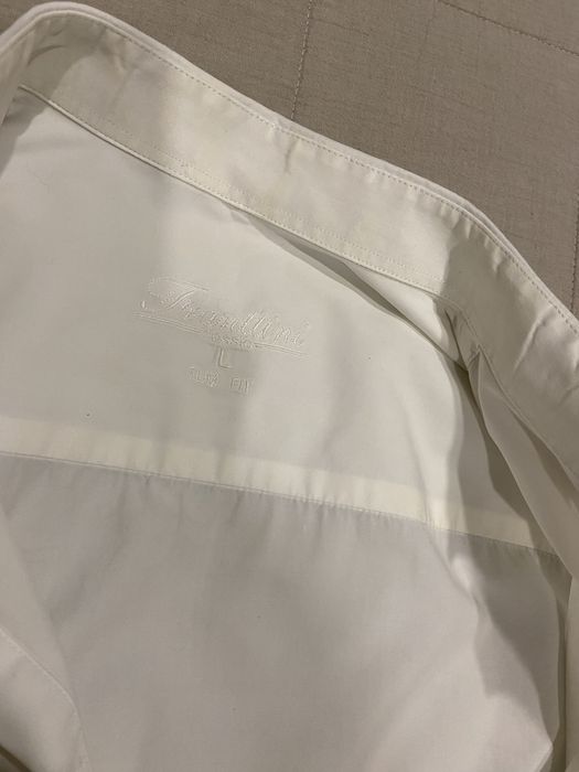 Мужские рубашки.