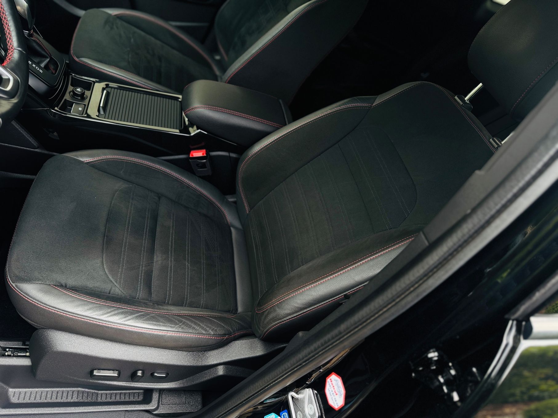 Ford Kuga ST-LINE Nawigacja Klimatyzacja Tempomat Skóra