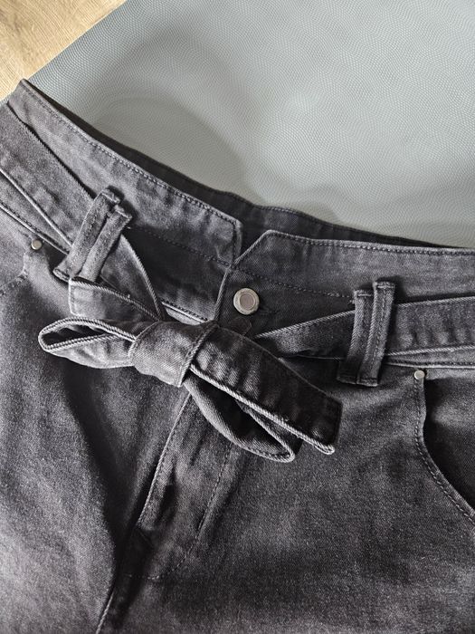 Dżinsy jeans spodnie Mohito, rozm.38, stan ideał